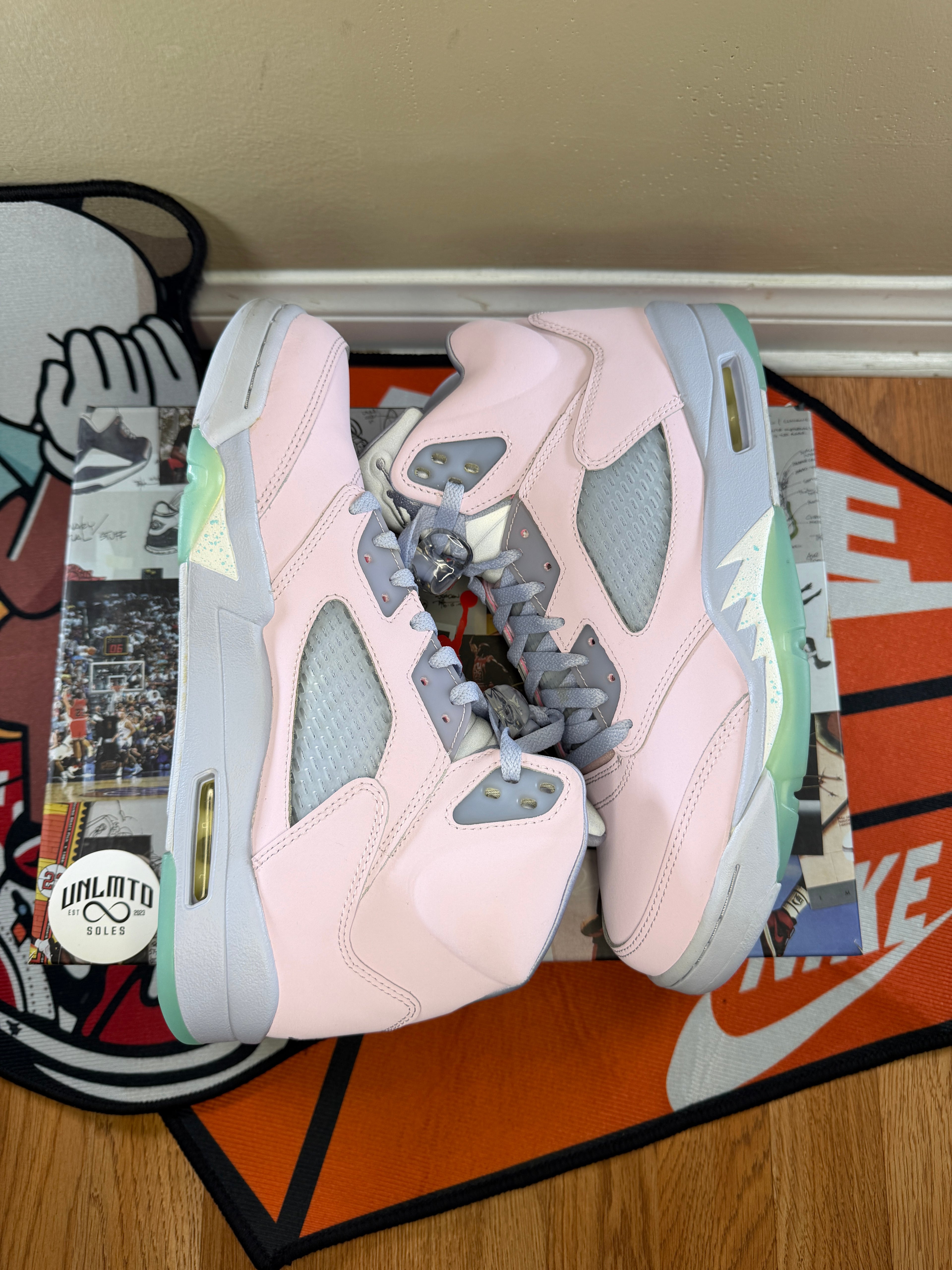 Jordan 5 Retro Easter (2022)