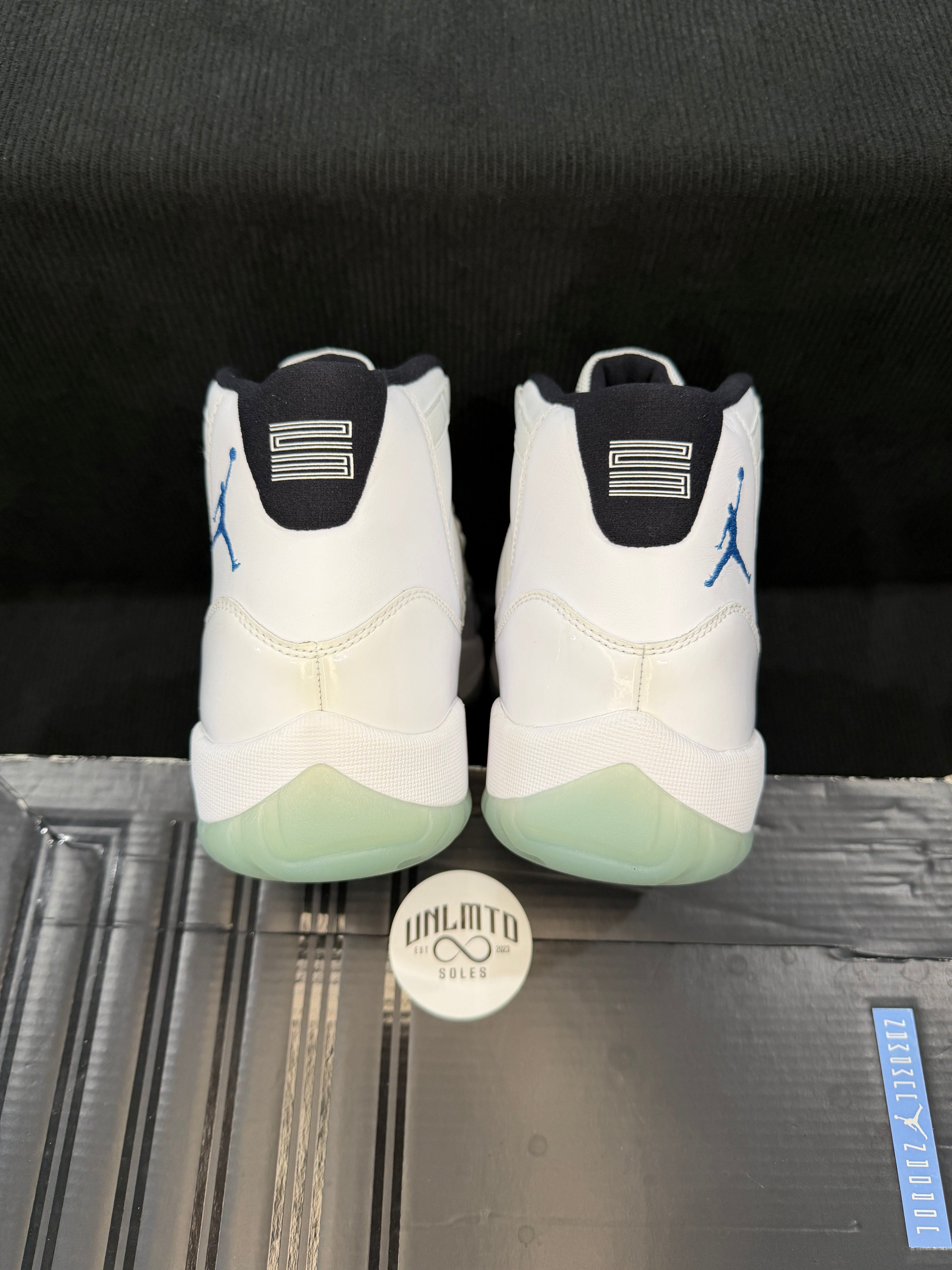 Jordan 11 Retro Legend Blue (2014)
