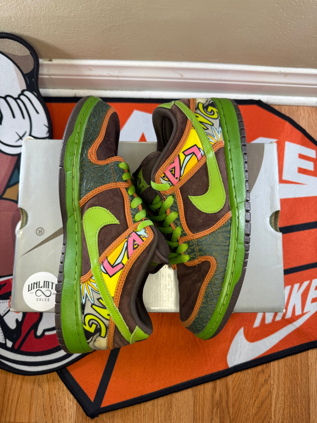 Another side view of shoes