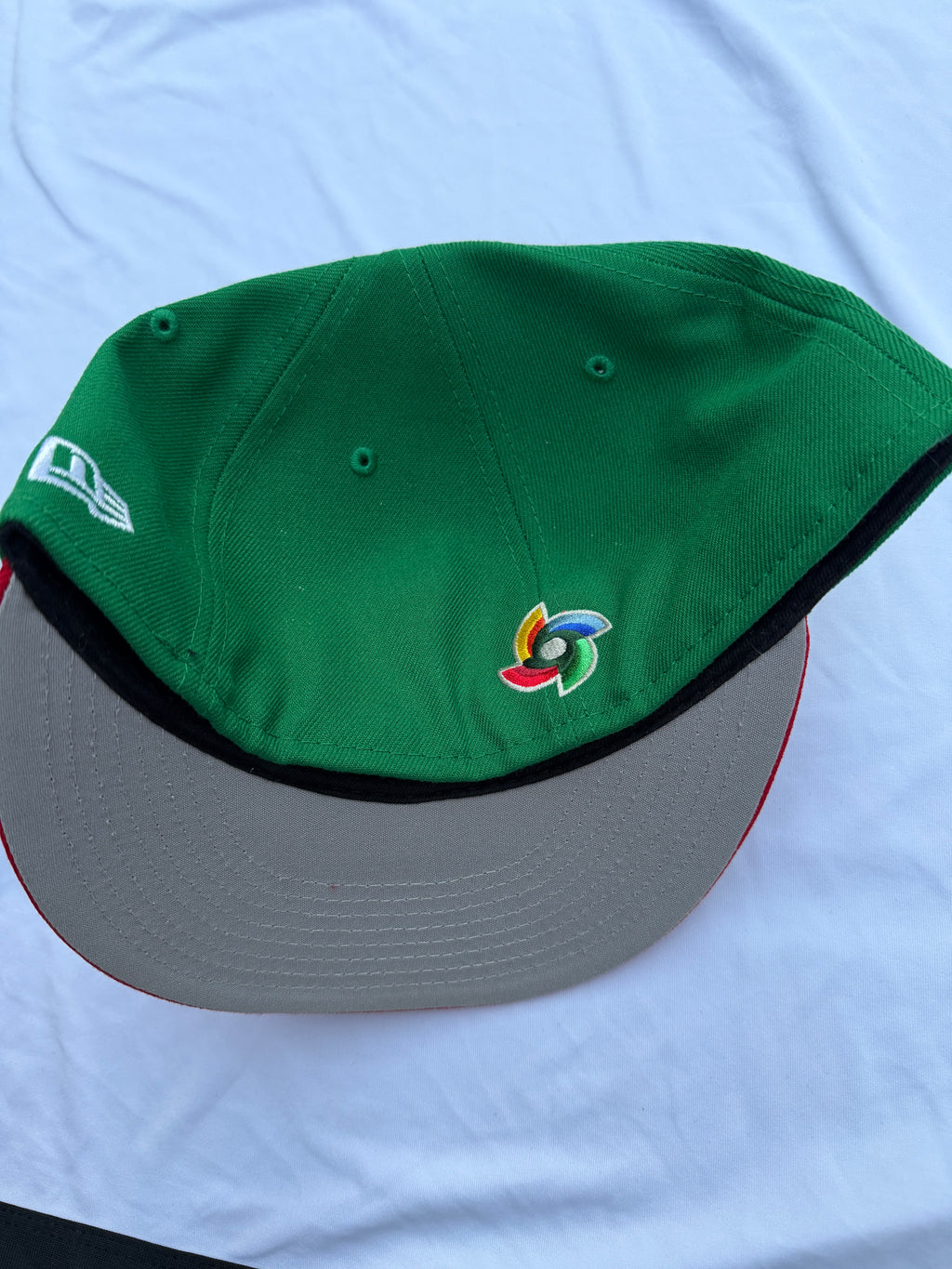 New Era Mexico World Baseball Classic M Green Red 2 Tone 59Fifty Fitted