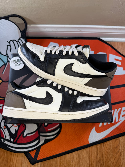 Jordan 1 Retro Low OG Mocha sneakers in brown, black, and white size 11 preowned 