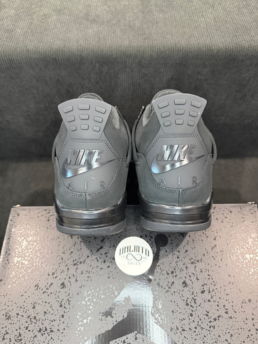 Jordan 4 Retro Black Cat (2025)
