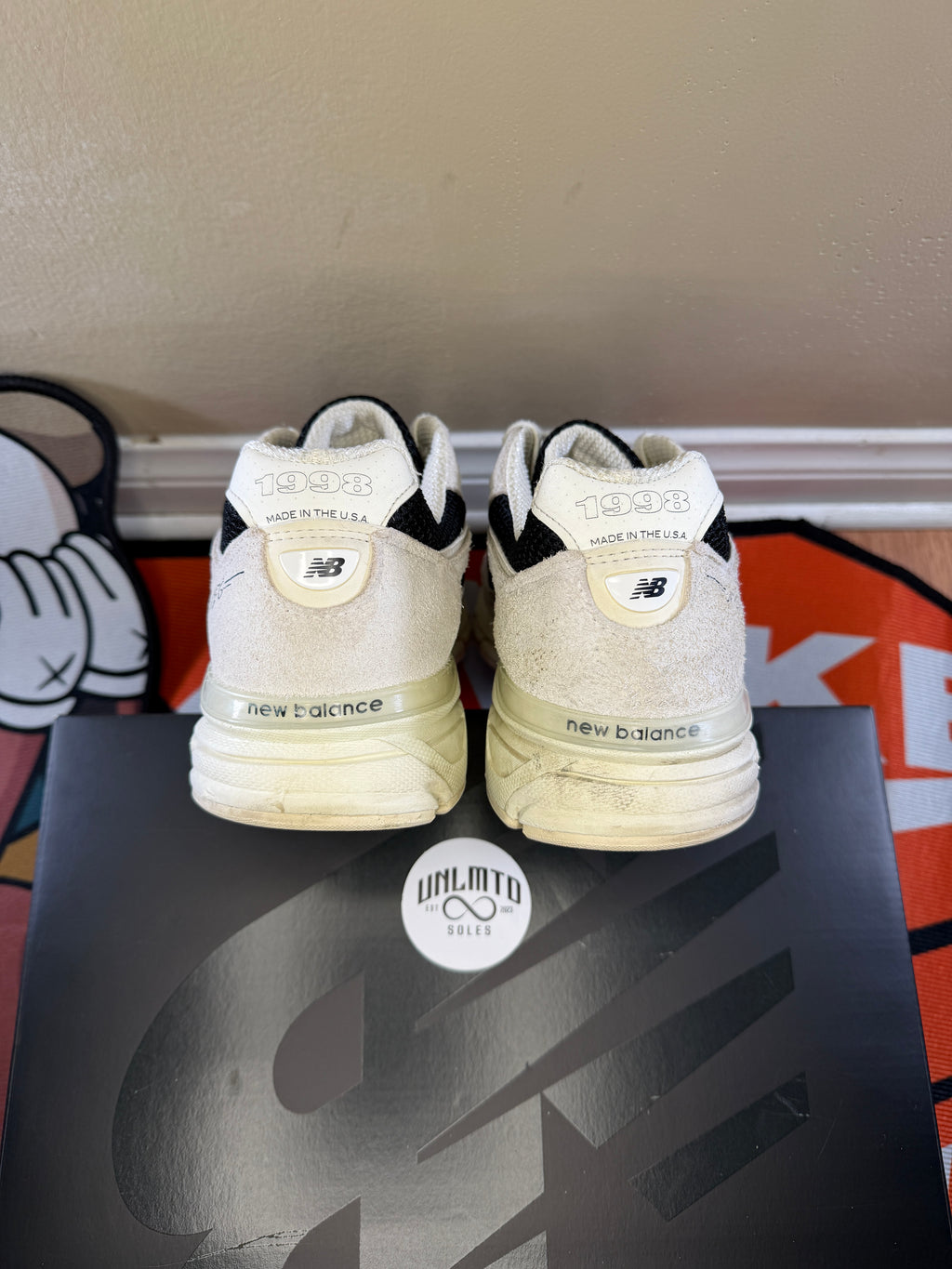 Back view of shoes