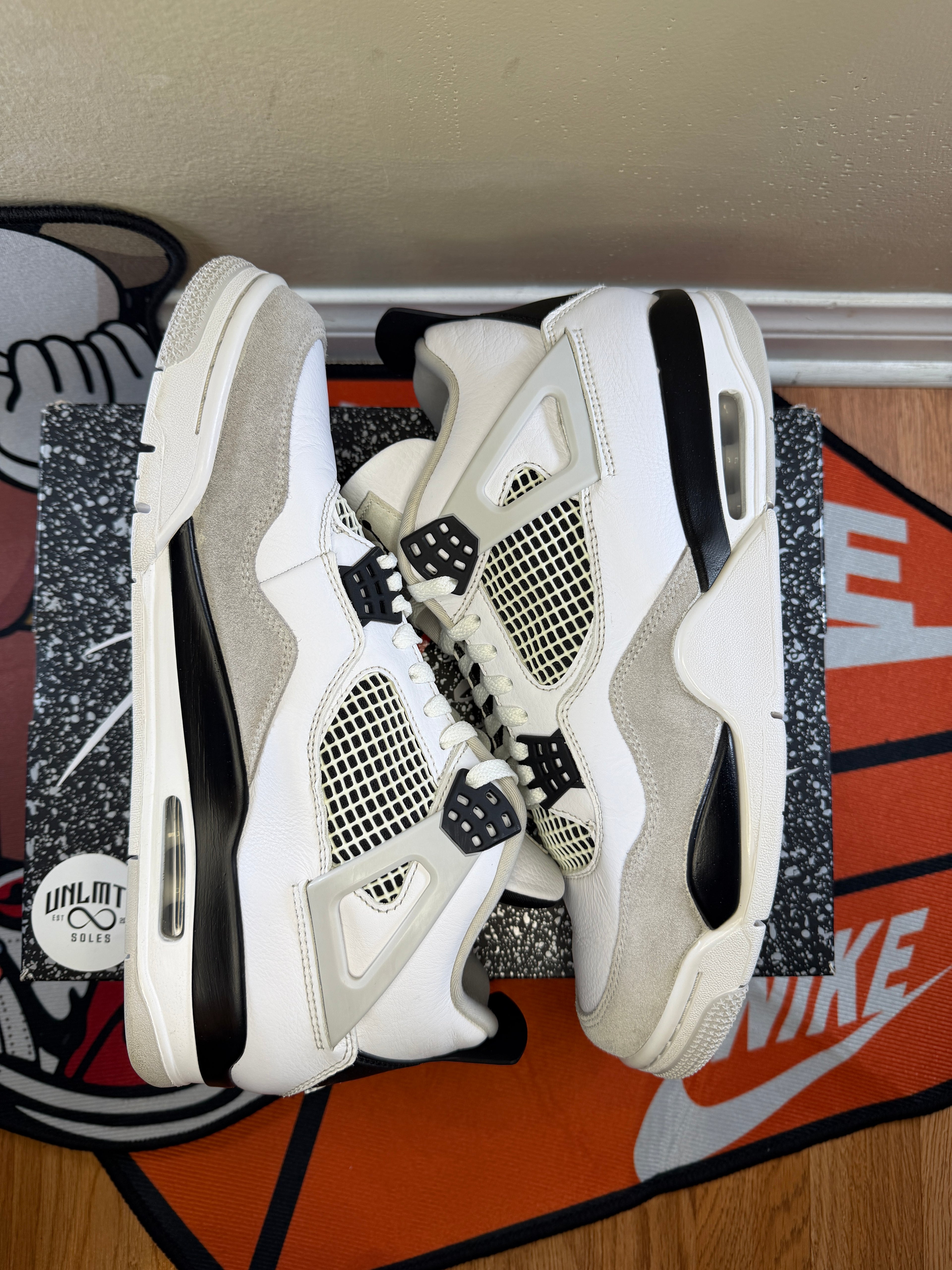 Jordan 4 Retro Military Black