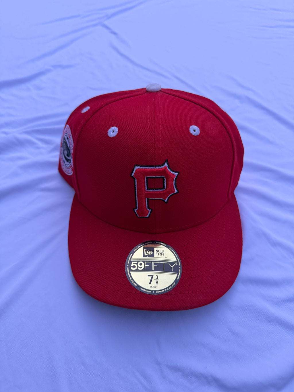 New era Pittsburg Pirates Three rivers stadium fitted hat, red with letter P 