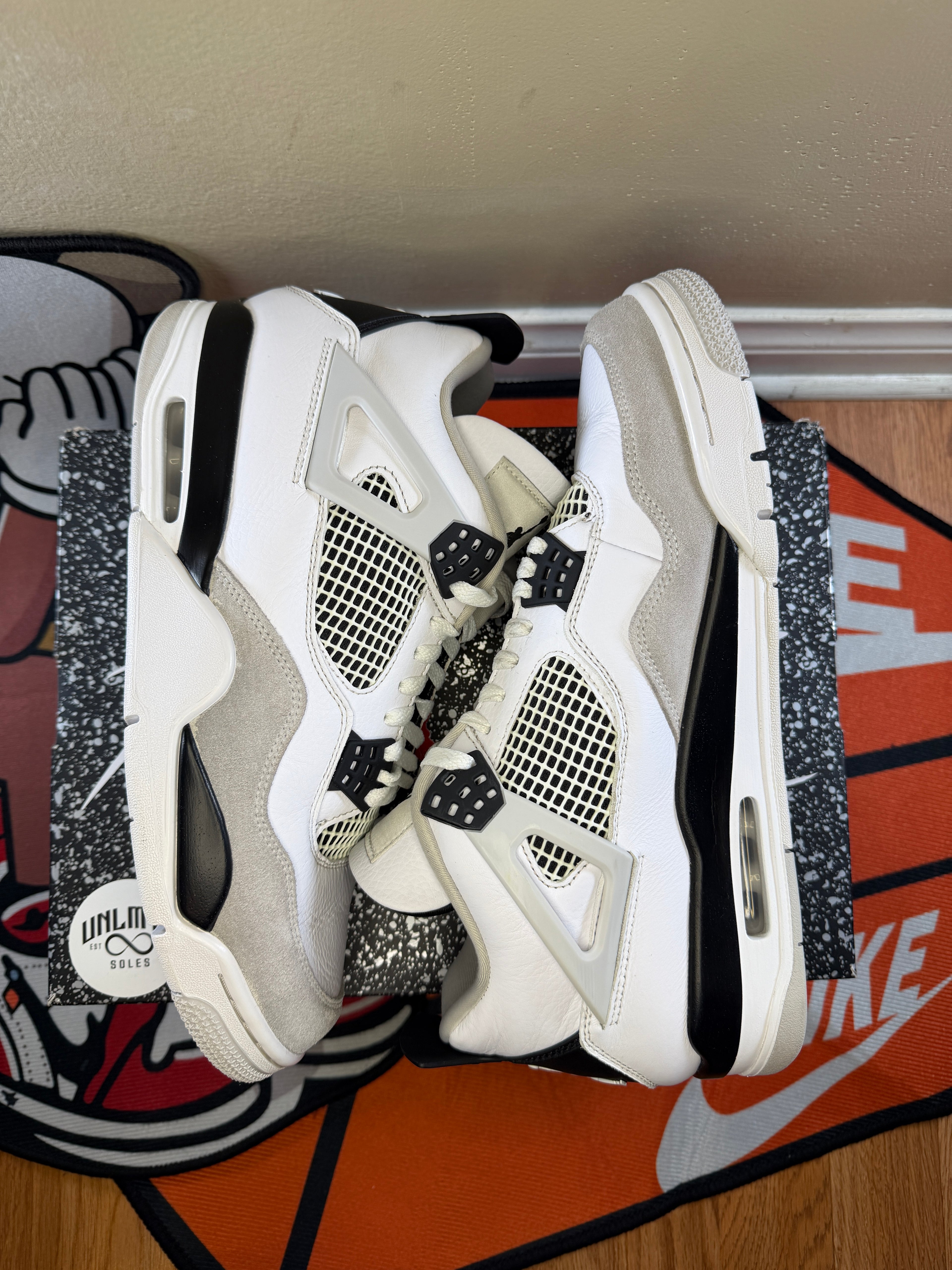 Jordan 4 Retro Military Black