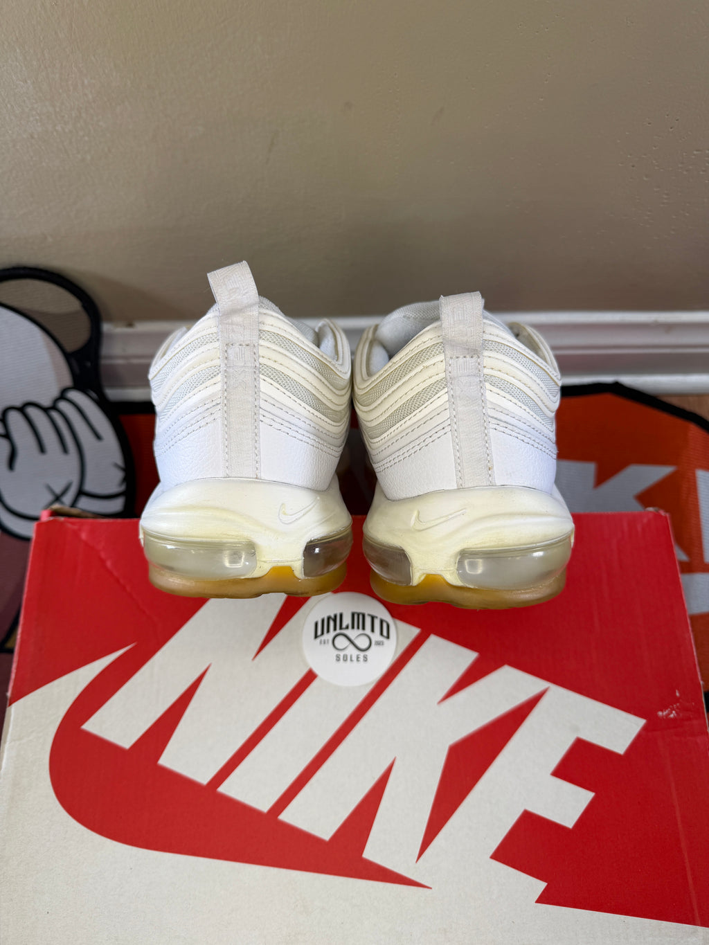 Back view of shoe