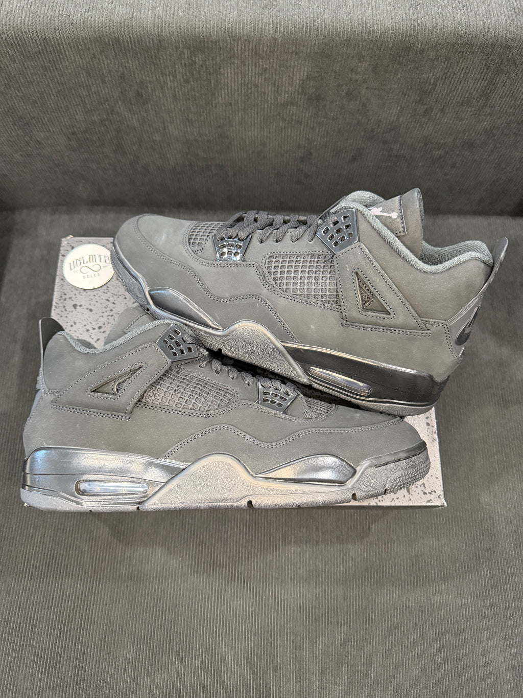 Jordan 4 Retro Black Cat (2025)