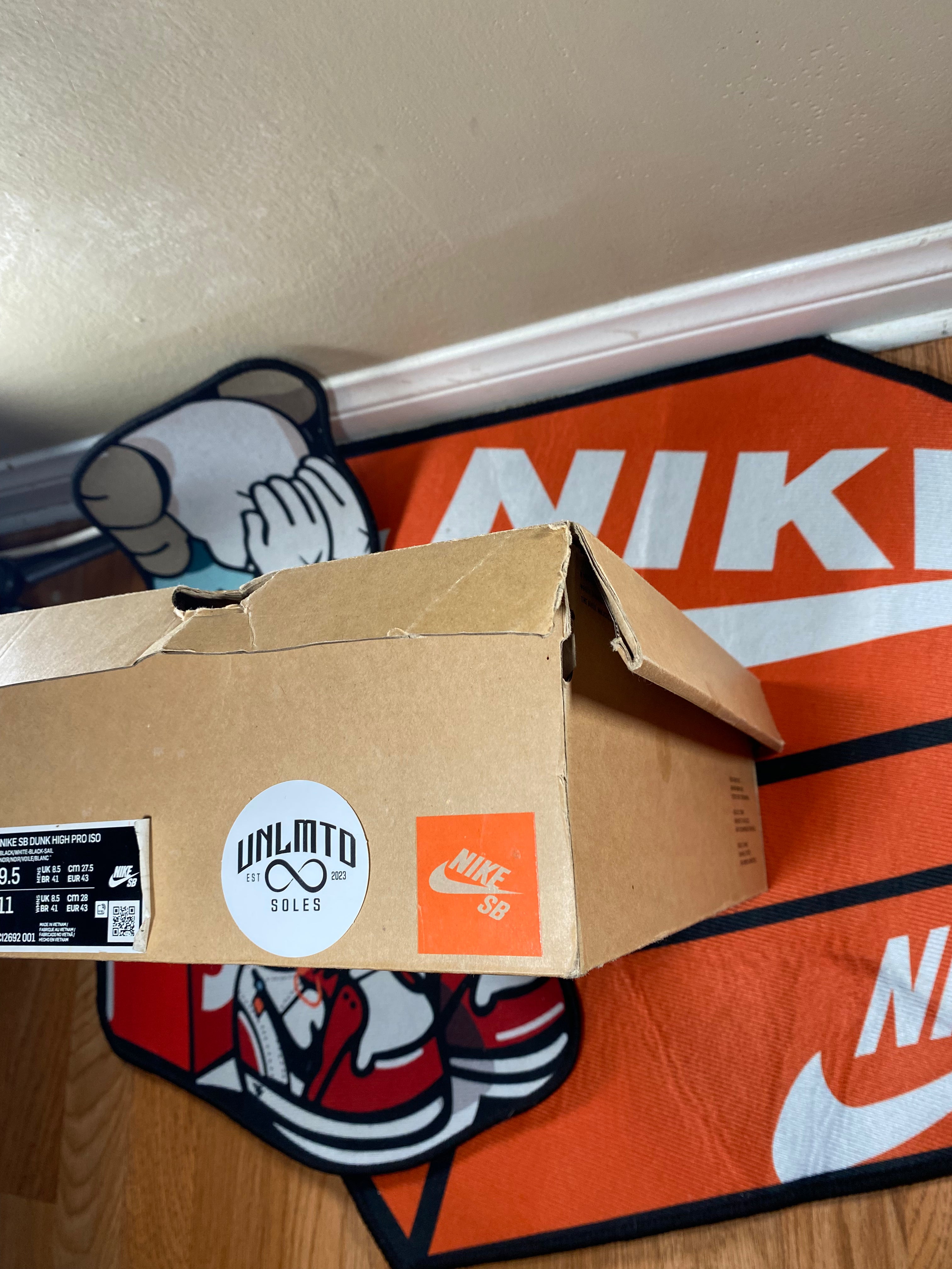 Side view of box 