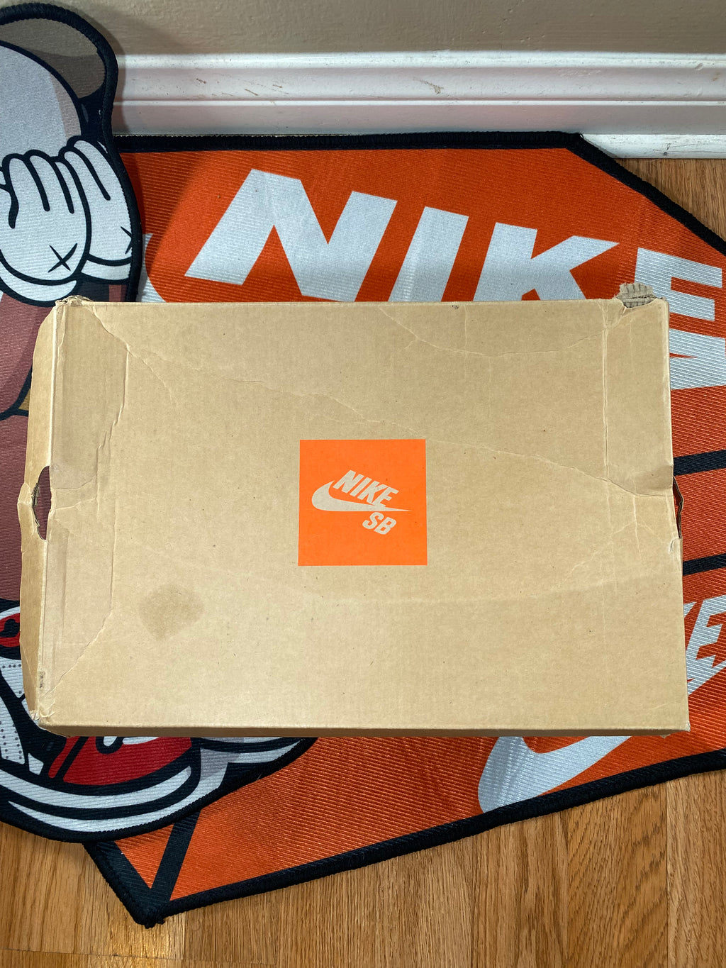Top view of box 