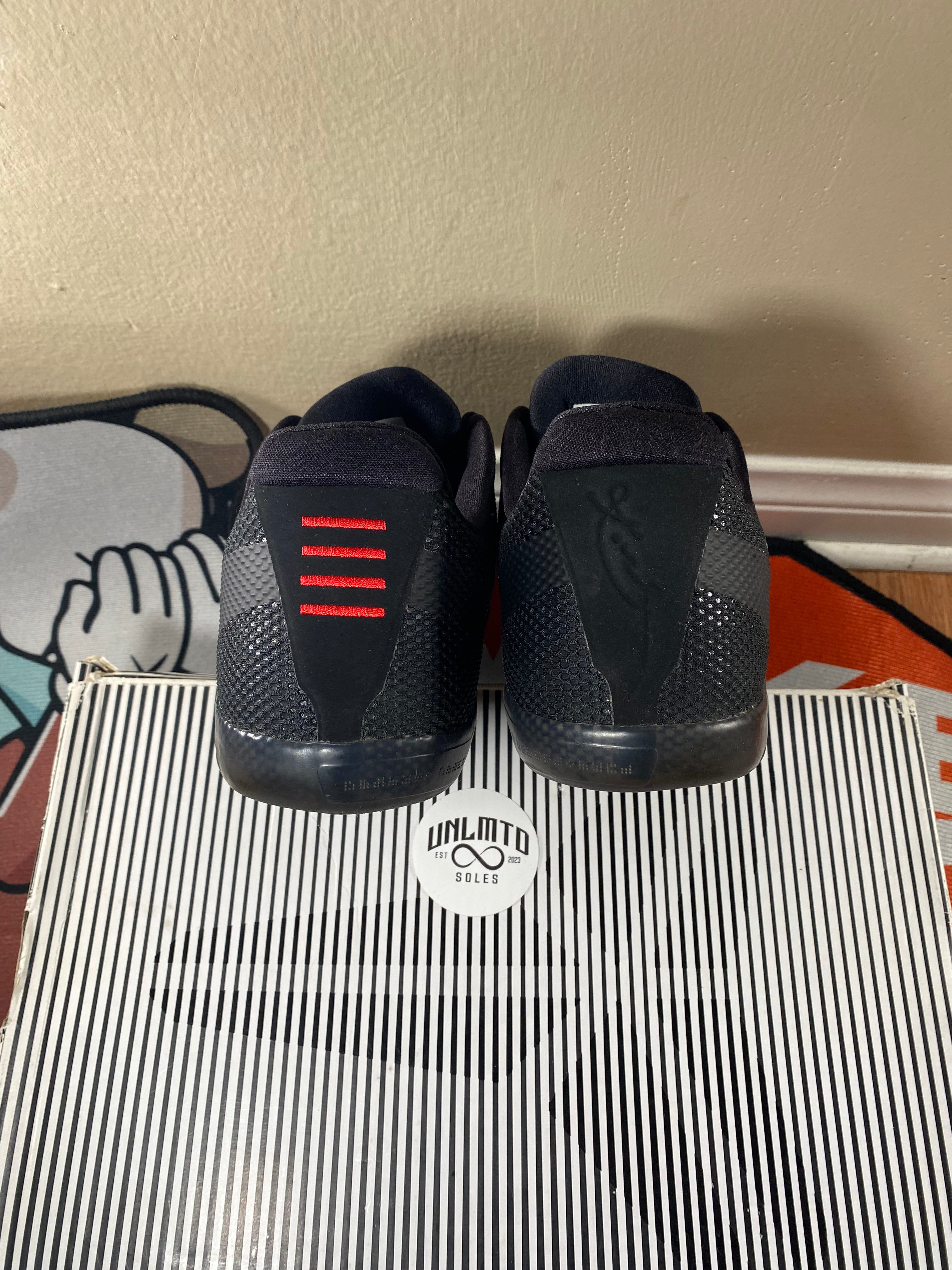 Nike Kobe 11 EM Low Black Cool Grey