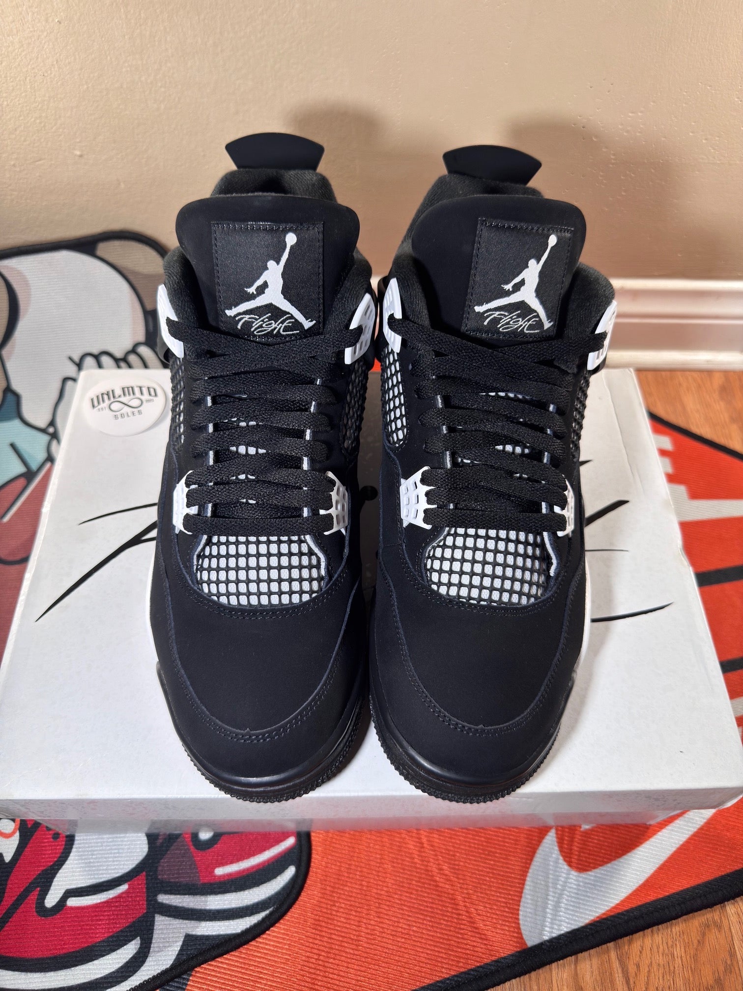 Black shoes laces, black suede shoe