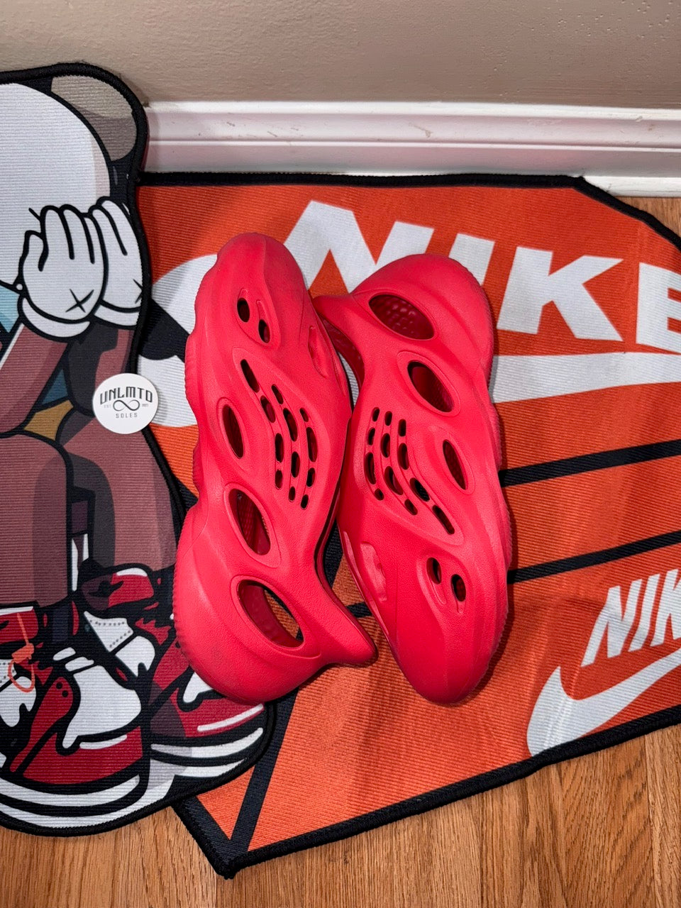 Another angle of the shoe 