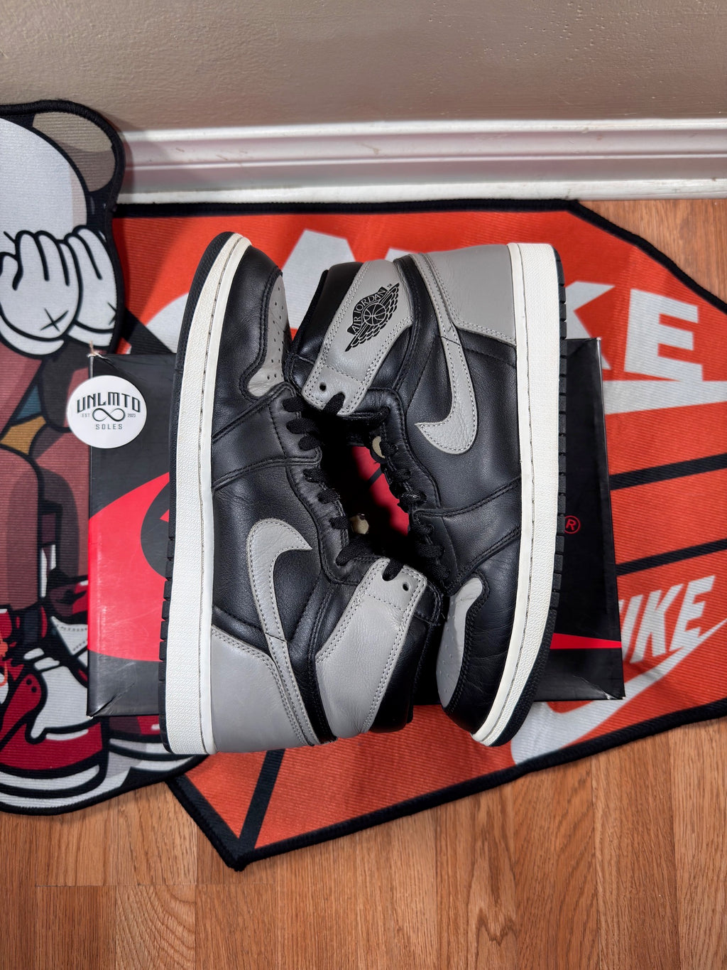 Another angle of the shoe 