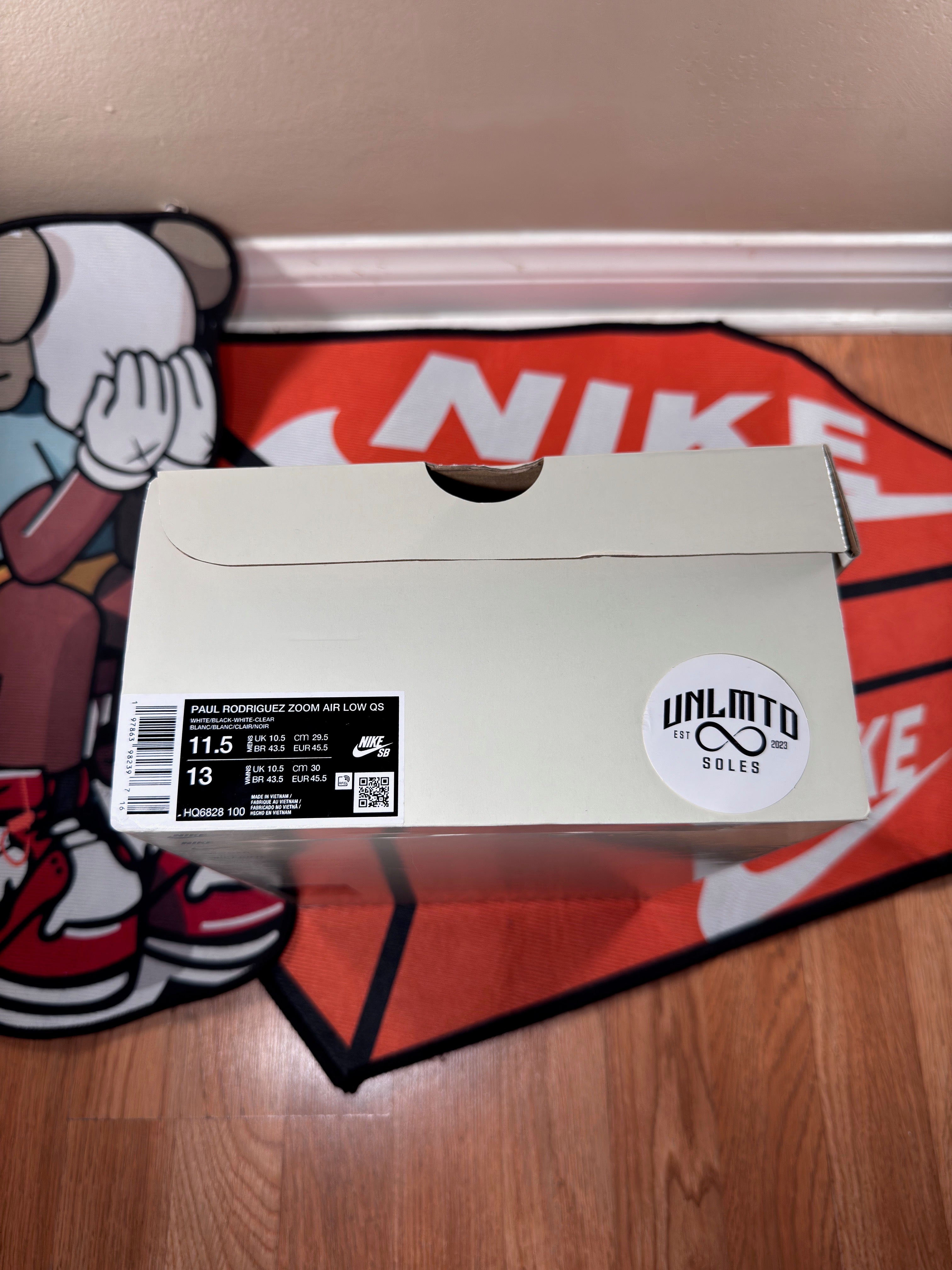 Original box with description 